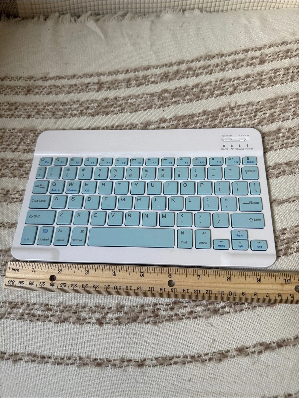 Blue & White Keyboard • Bluetooth & Compact!